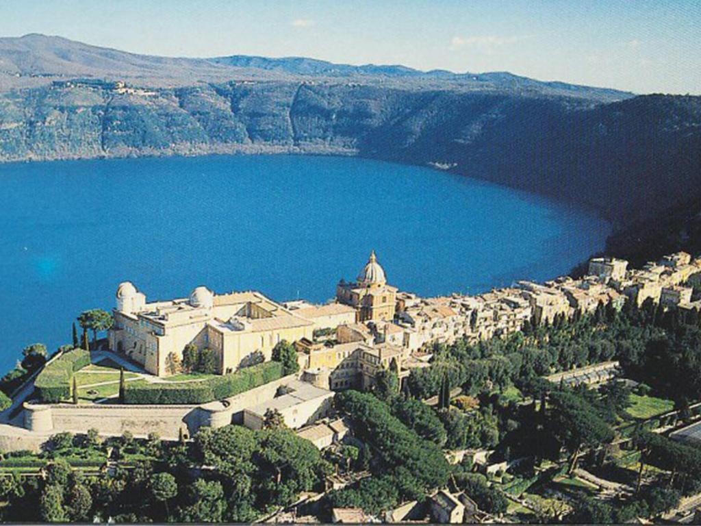 Roma E Palazzo Pontificio Di Castel Gandolfo-Vaticano Buitenkant foto